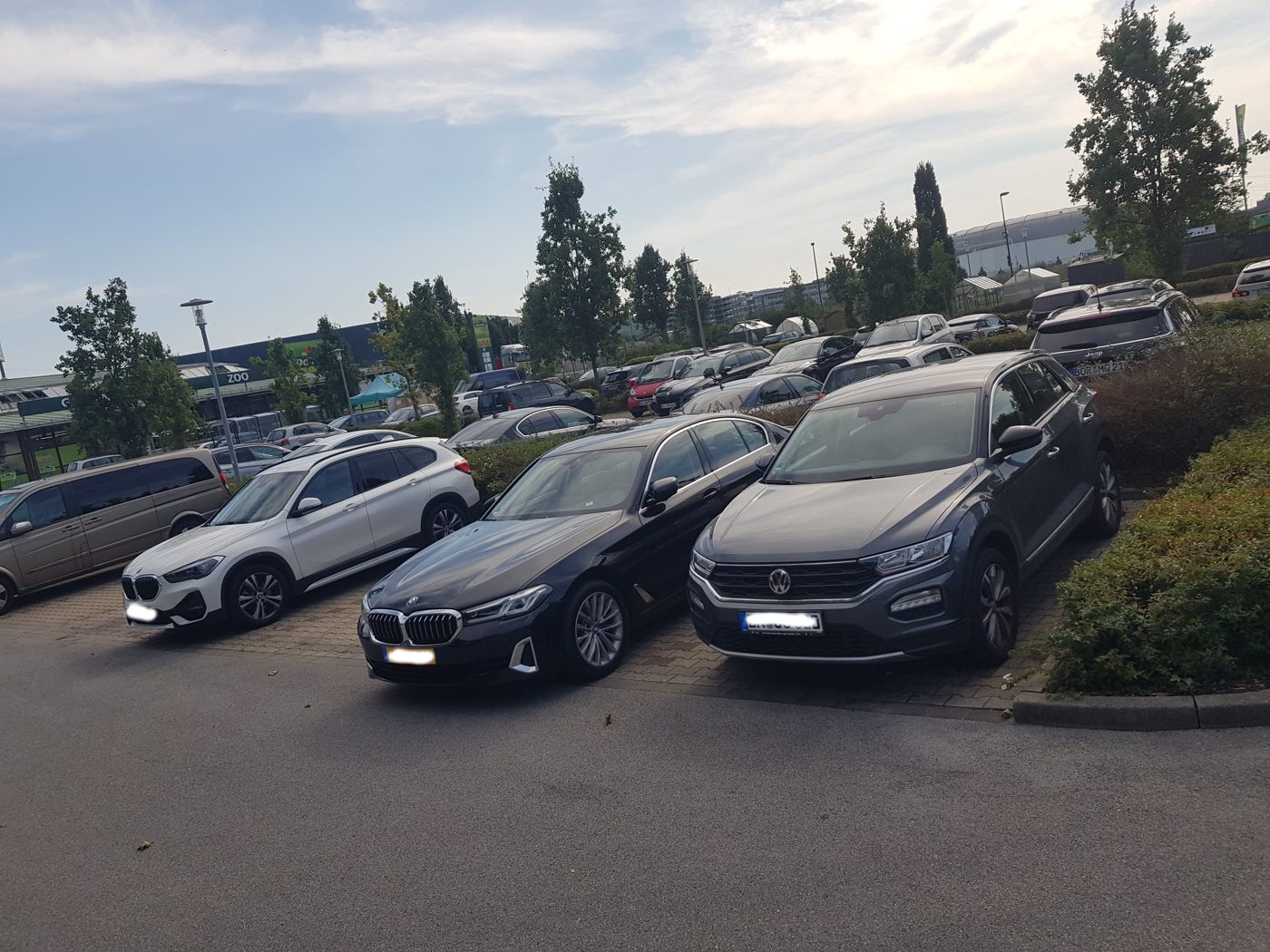 Flughafen Parkplatz DUS – Foto 2