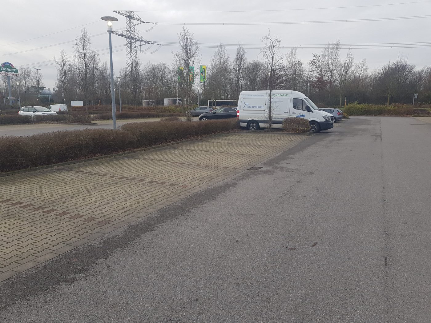 Flughafen Parkplatz DUS – Foto 5