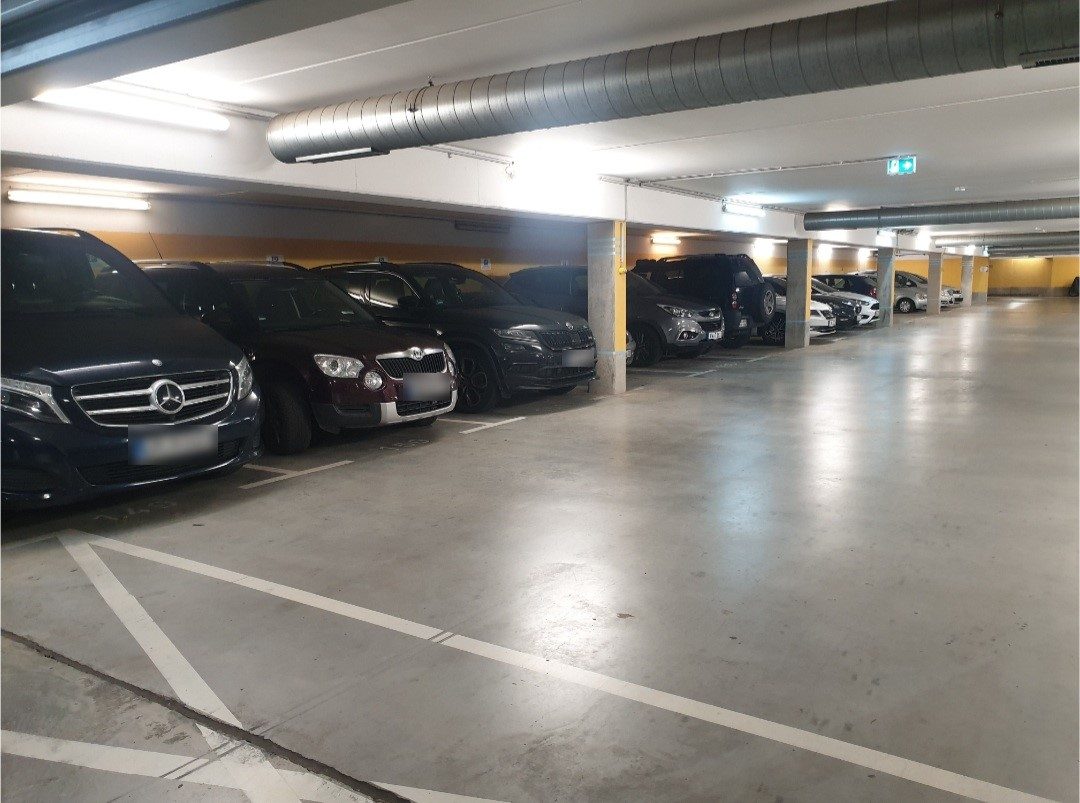 Frankfurt Car Parking – Foto 4